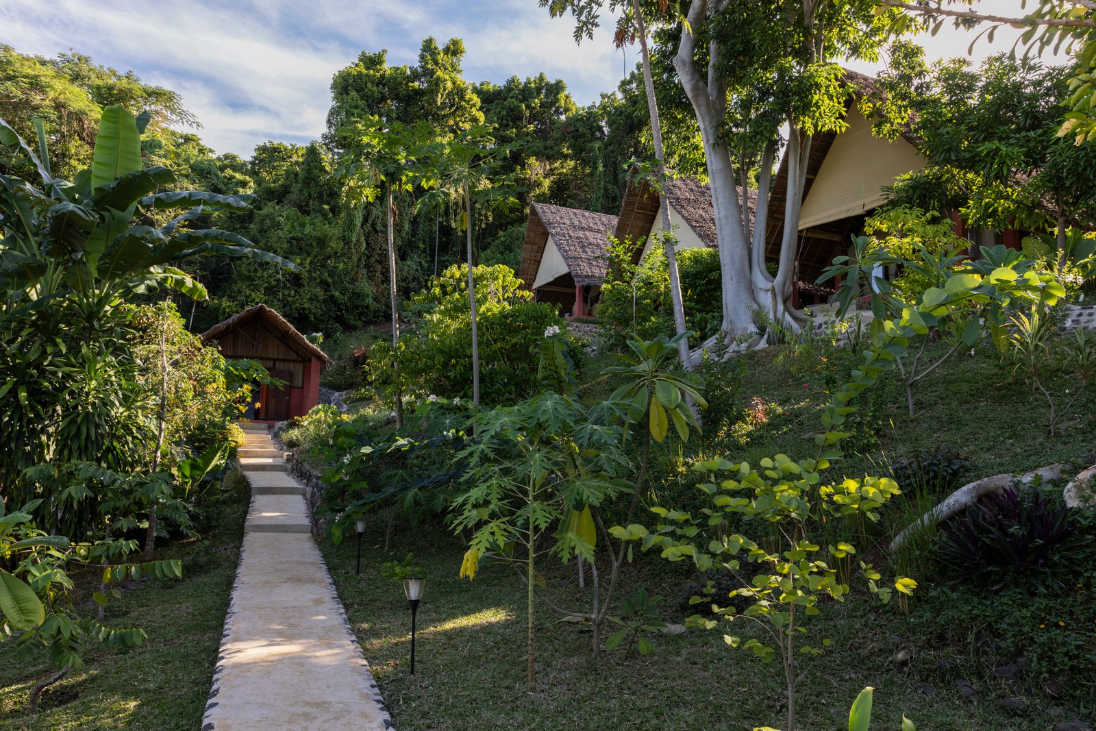 Glamping tent exterior on Nosy Sakatia