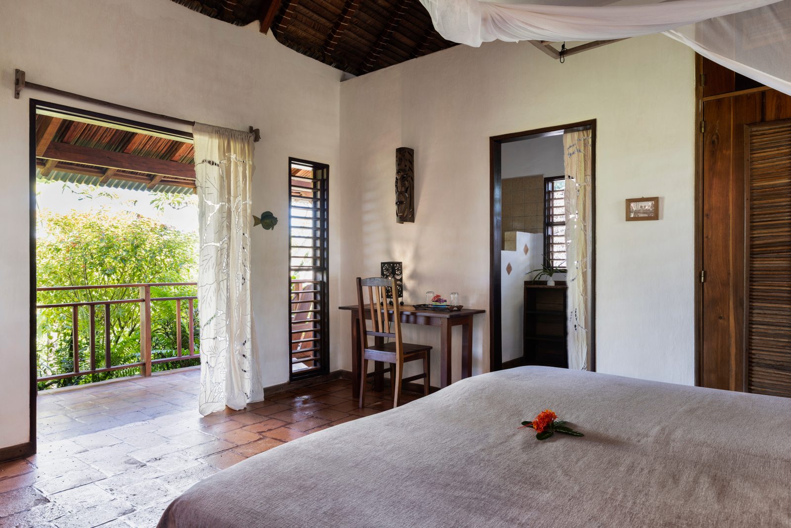 Ravinala Bungalow bedroom